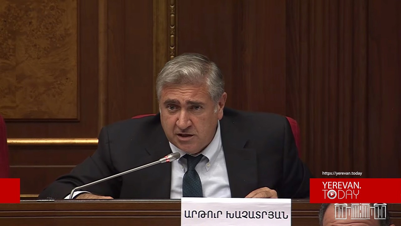 Եթե այդ գիտելիքը չունեիք, գուցե Մհեր Գրիգորյանը պատասխաներ․ Խաչատրյանը՝ Փաշինյանին